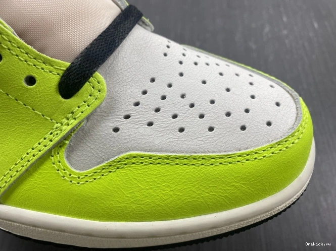One Kick Air Jordan OG High 555088-702 1 Volt 0723